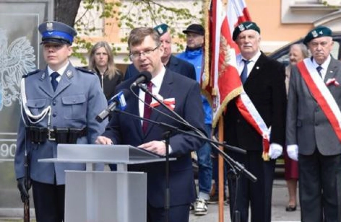 {W Olsztynie uczczono 232. rocznicę uchwalenia Konstytucji 3 Maja.}